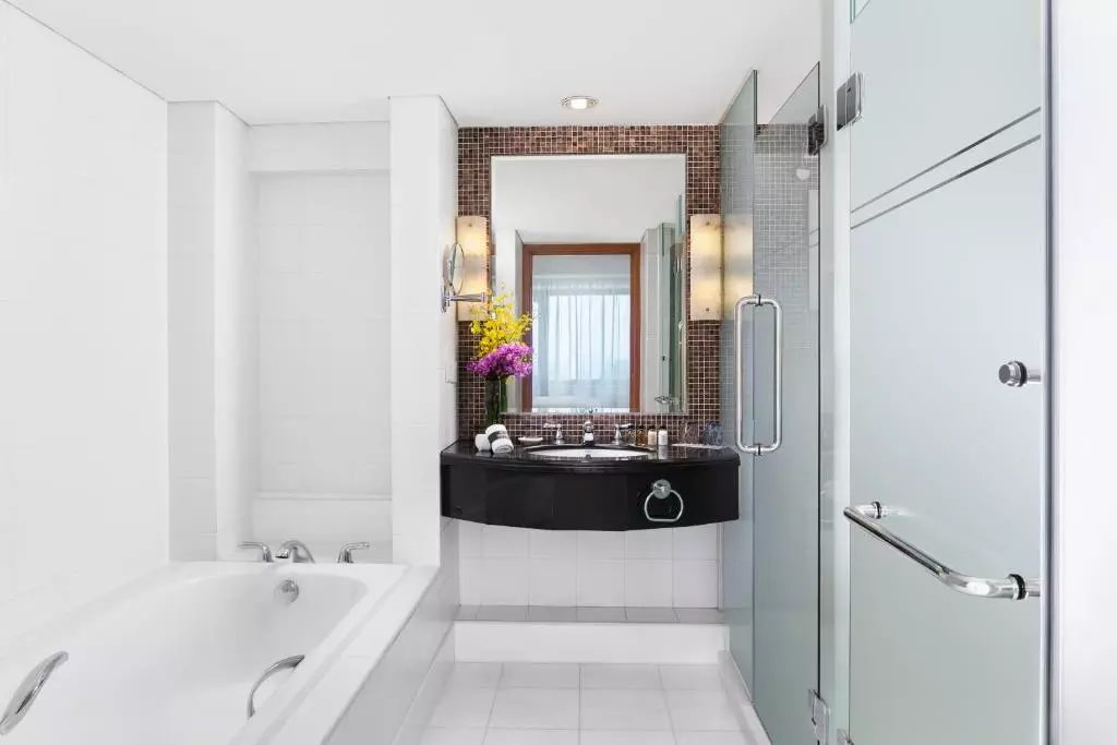 Radisson Collection Hotel Yangtze Shanghai